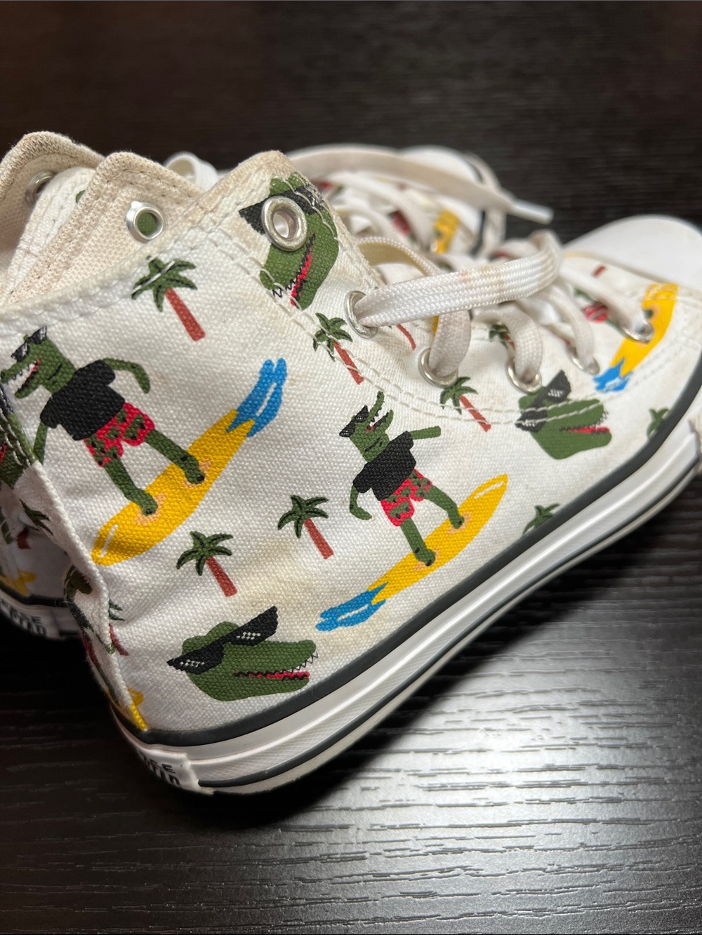 CONVERSE Kids High-Top Sneakers in FUN Green Gator Surf Print - Sz 1 🐊🏄♂️🌴😎